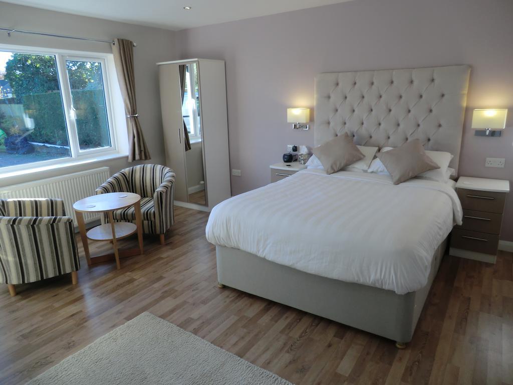 Coombe Dale Accommodation Lulsgate Bottom Oda fotoğraf